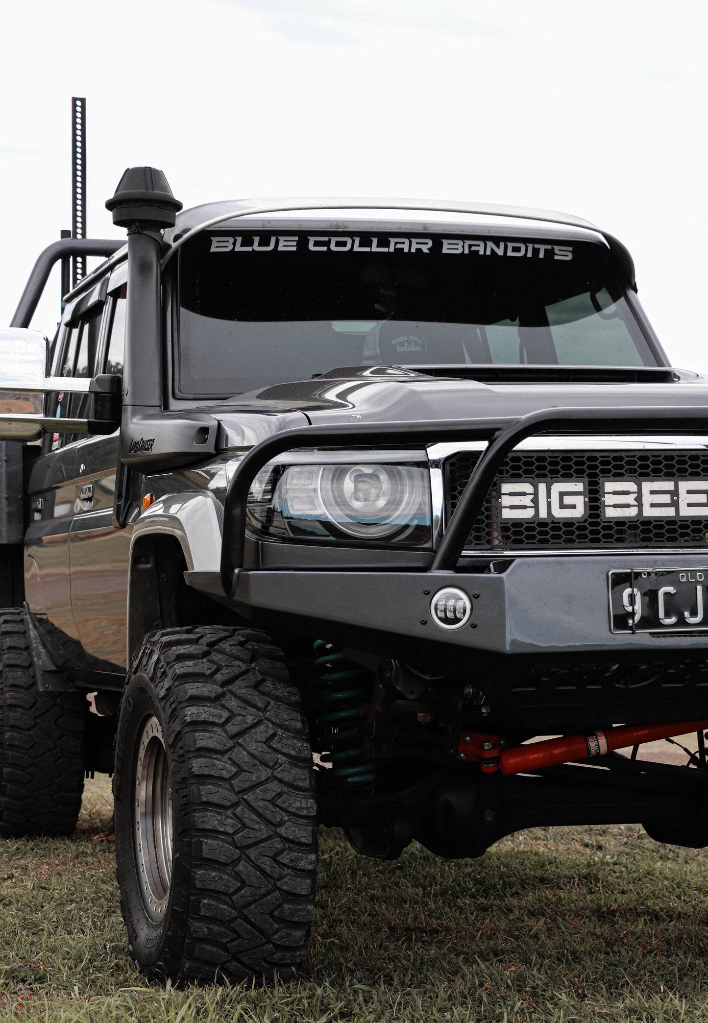 Race Font Window Banner